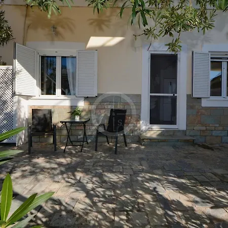 Ava Apartment