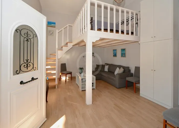 Apartment Ava Ermioni