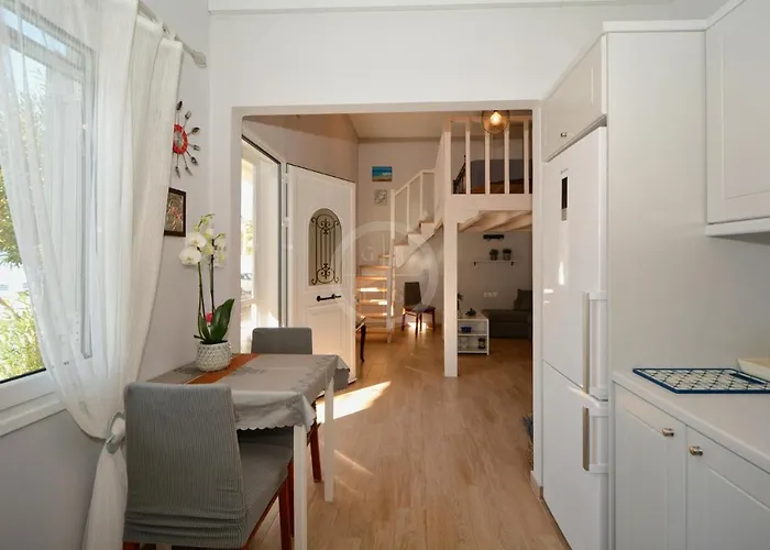 Ava Apartment Ermioni